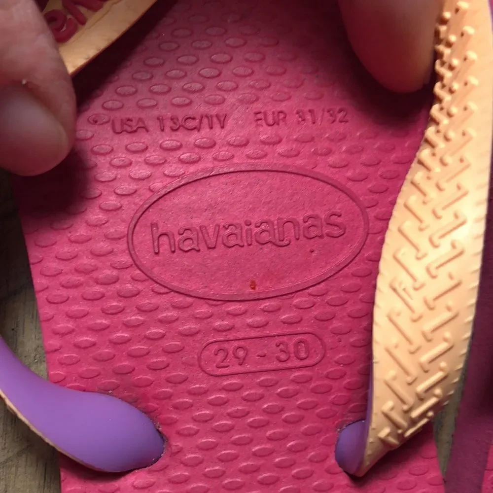 🏖️ HOST PICK 2/13 Pink 🌸 & Orange 🍊 Havianas. Pool 🏊🏻‍♀️ beach 🏝️ EUC. C13